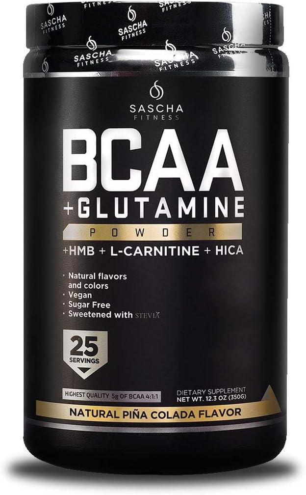 SASCHA FITNESS BCAA 4:1:1 + Glutamina, HMB, L-Carnitina, HICA □ Powder Mistura poderosa e instantânea com aminoácidos de cadeia ramificada (BCAAs) para pré, intra e pós-treino □ Natural Piña Colada, 362,5g