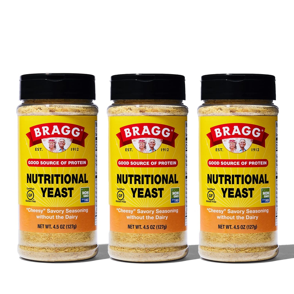 Bragg Nutritional Yeast Seasoning – Vegan, Gluten Free Cheese Flakes – Boa Fonte de Proteínas & Vitaminas – Nutritic Savory Parmesan Cheese Substitute – Non GMO Verificado, 4,5 onça, 3-Pack