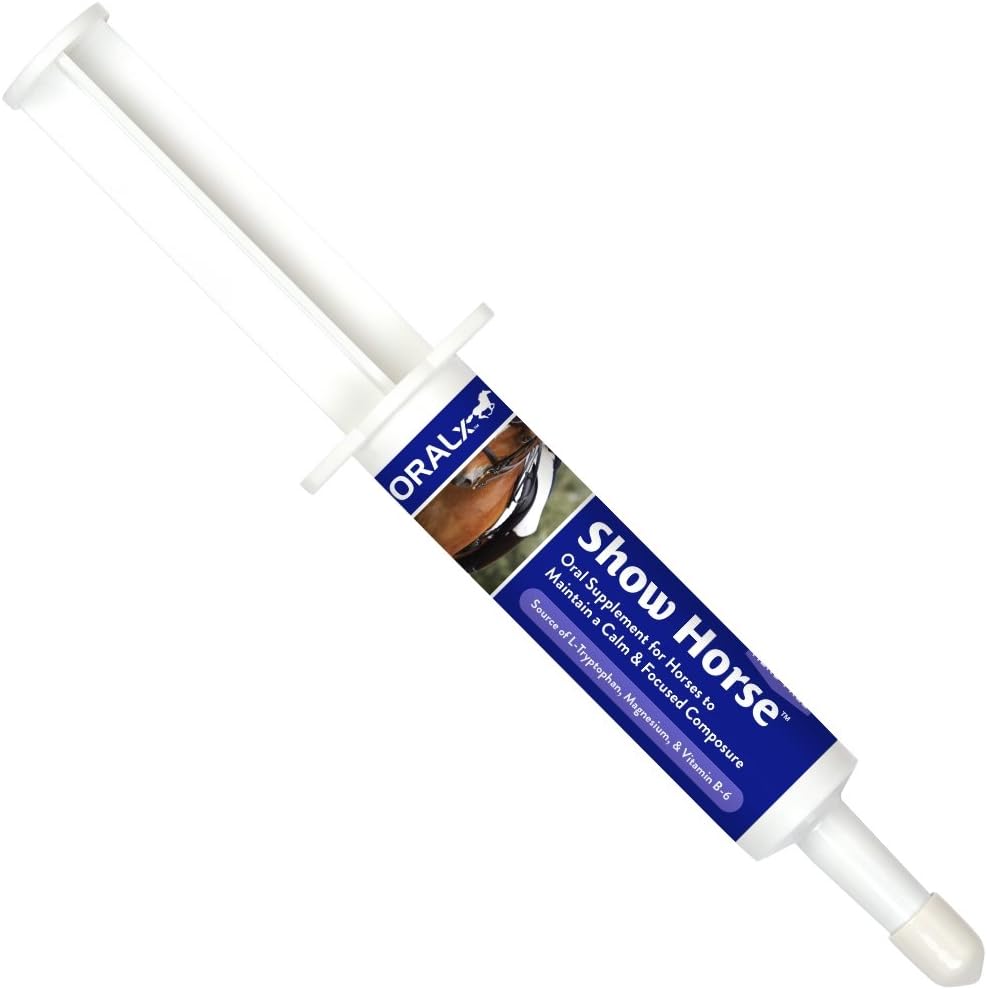 Mostrar Cavalo. Pasta calmante sem ervas para cavalos. L-Triptofano, vitaminas e minerais para ajudar a manter calma, compostura focada durante eventos e transporte. Seringa Easy-Dose. 1.2 Oz. USA-Made.